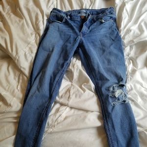 Distressed Jeans